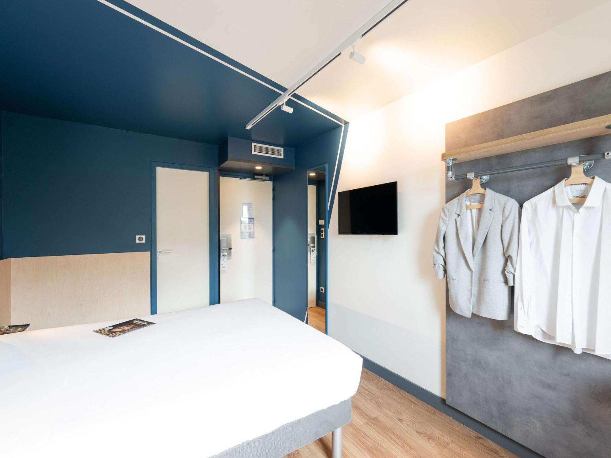 Ibis Budget Lyon Centre Confluence Екстериор снимка