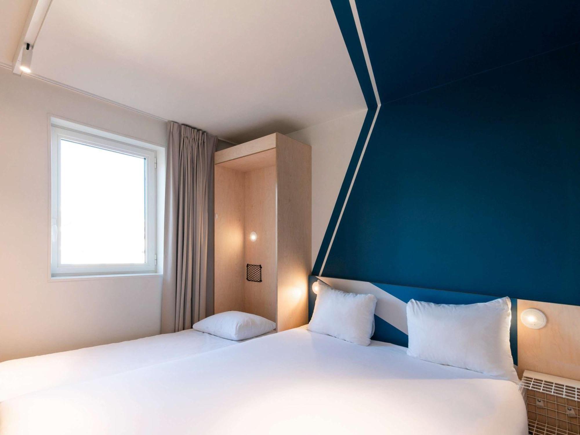 Ibis Budget Lyon Centre Confluence Екстериор снимка