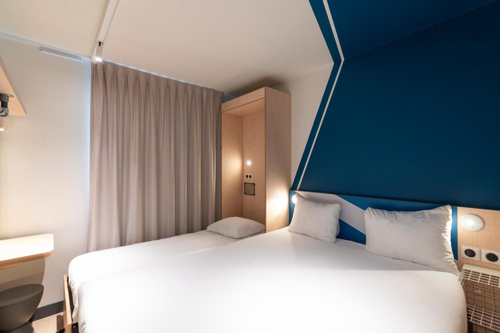 Ibis Budget Lyon Centre Confluence Екстериор снимка