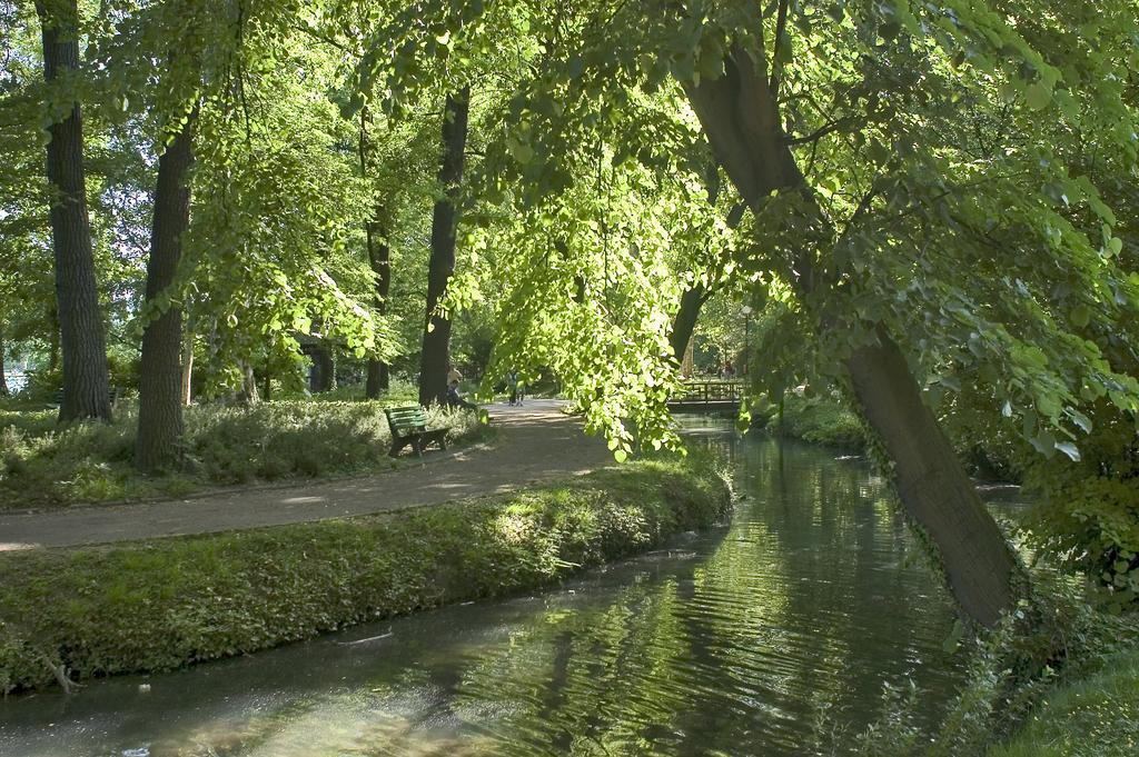 Ibis Budget Lyon Centre Confluence Екстериор снимка