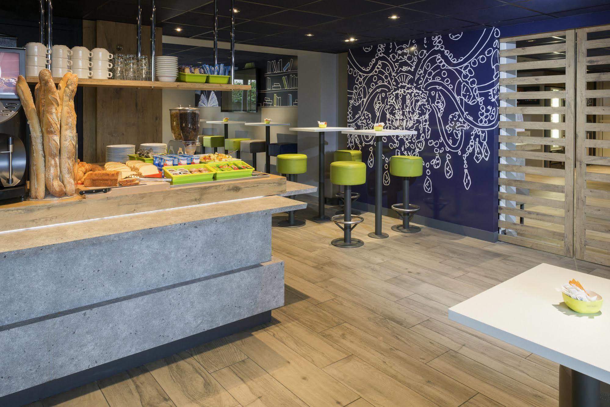 Ibis Budget Lyon Centre Confluence Екстериор снимка