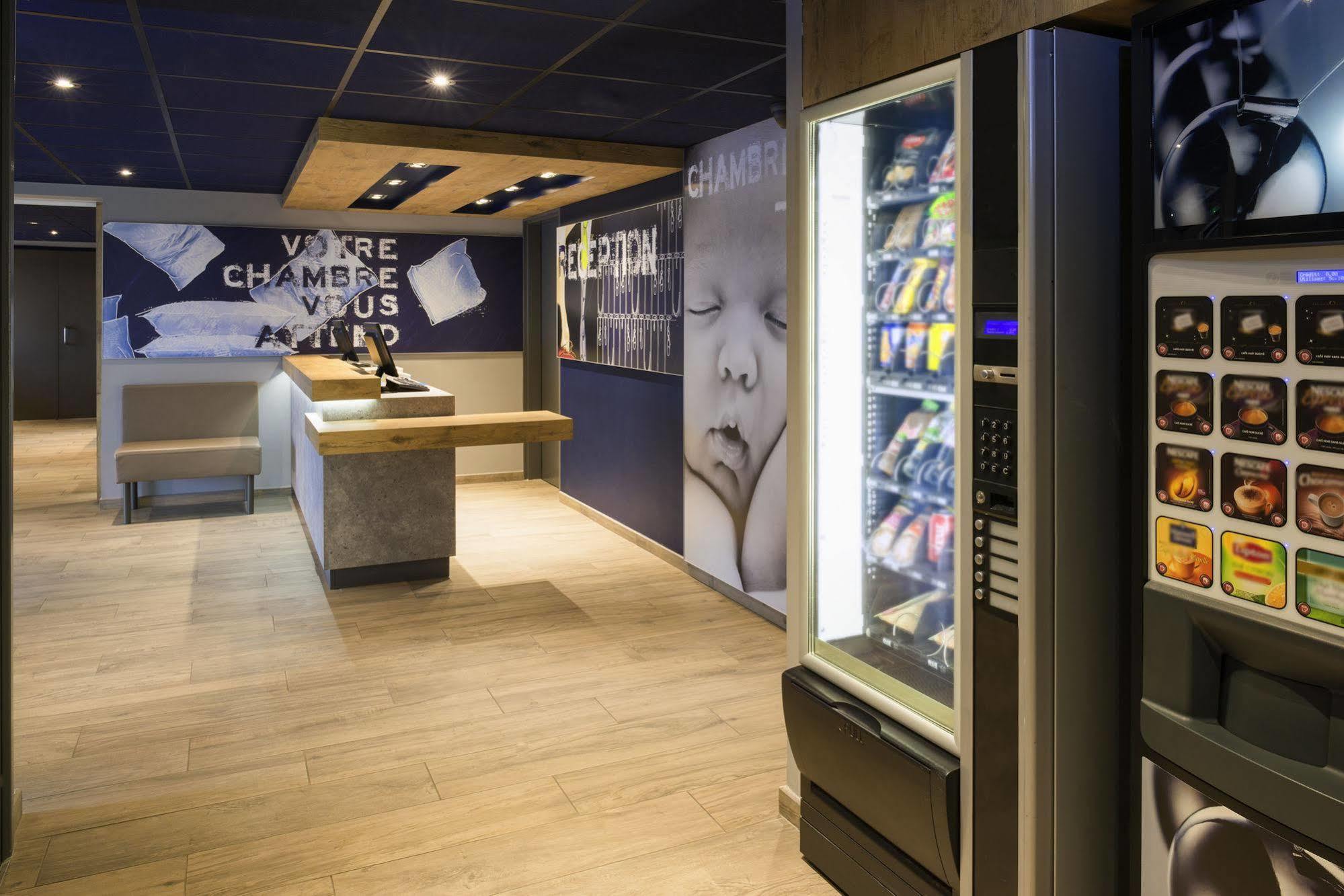 Ibis Budget Lyon Centre Confluence Екстериор снимка